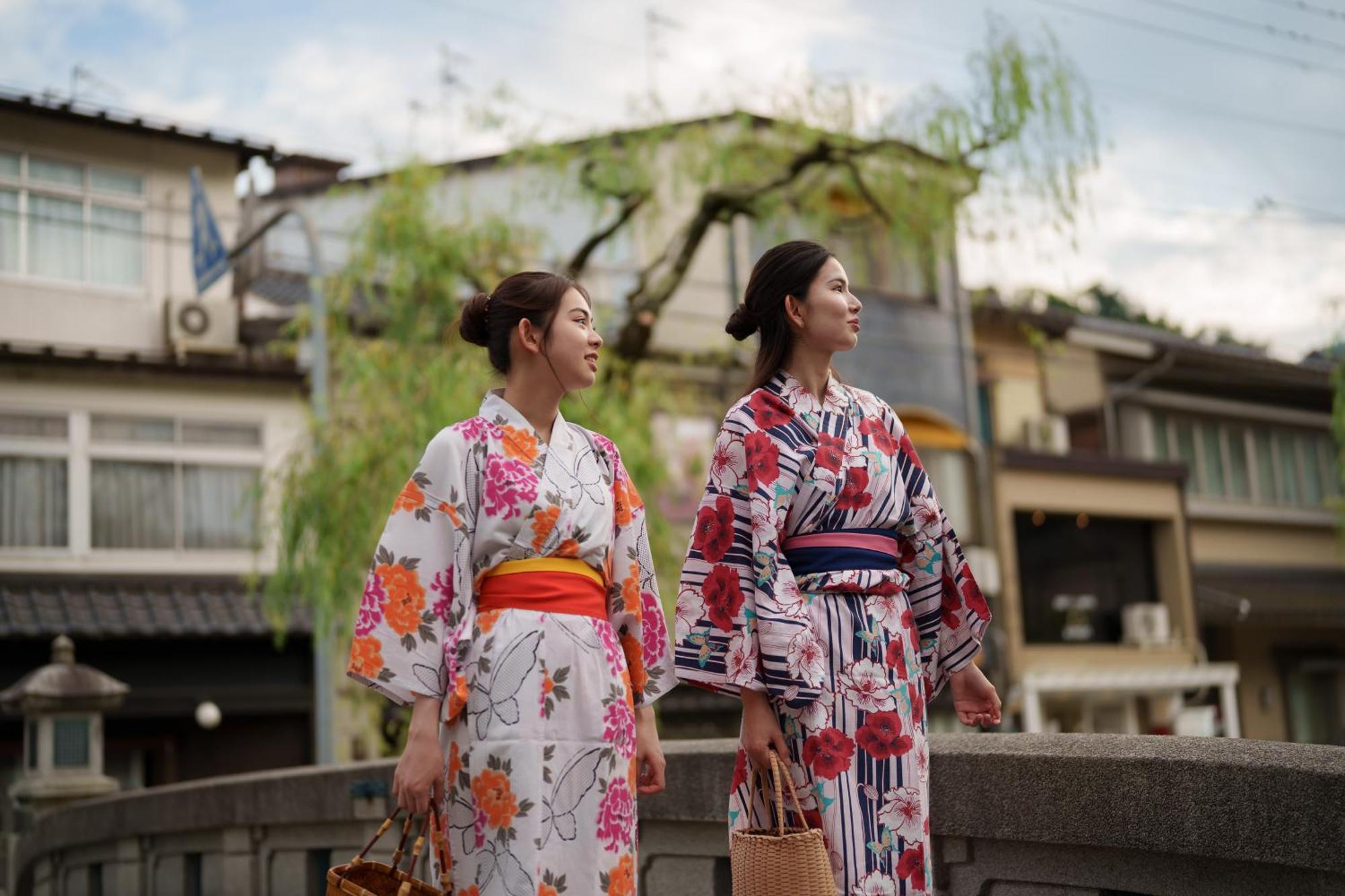 Koyado Enn Hotell Toyooka  Exteriör bild